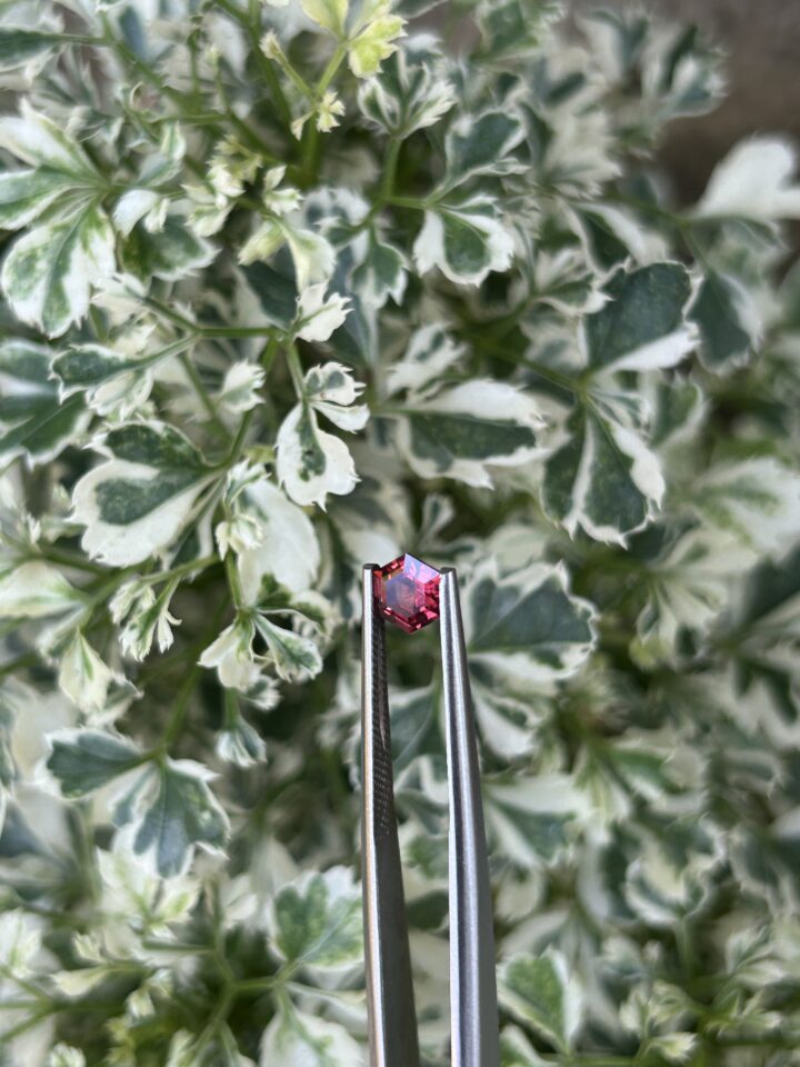 💎 Ceylorian Red Spinel – The Flame of Pure Elegance ❤️‍🔥