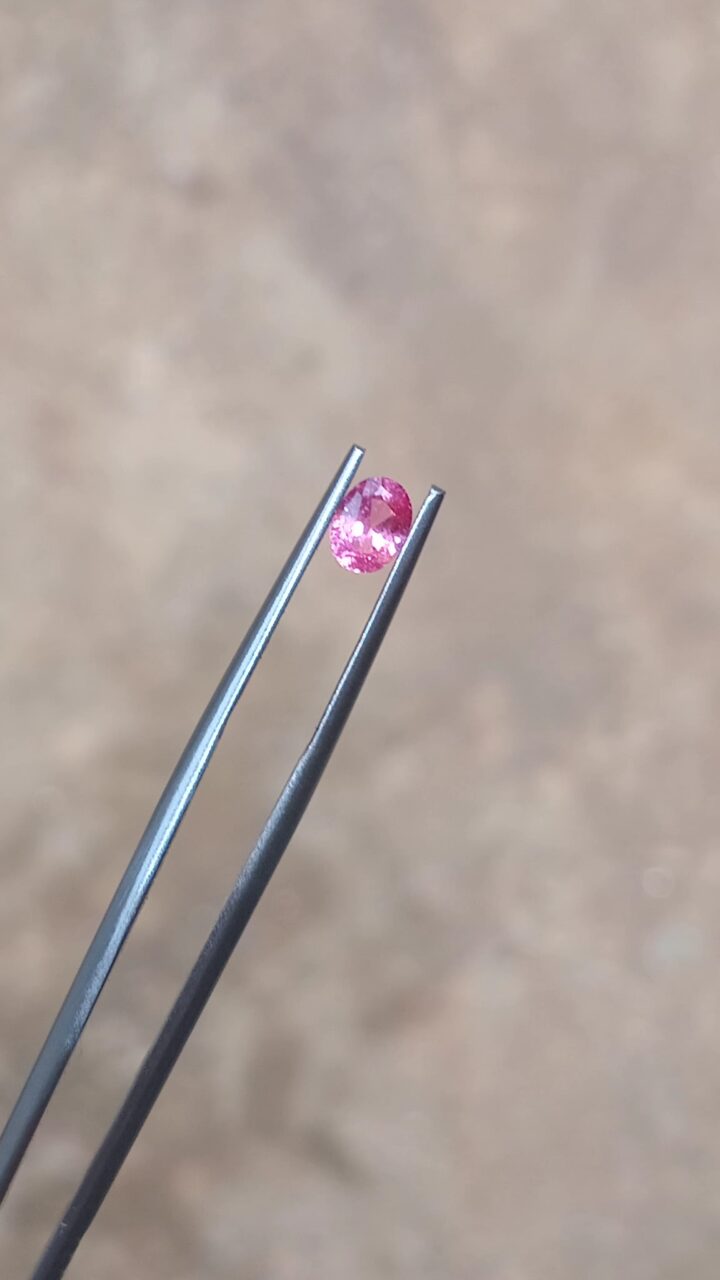 Rare Pathmaraja Gemstone CRT 65 – Natural Pink-Orange Pathmaraja Sapphire